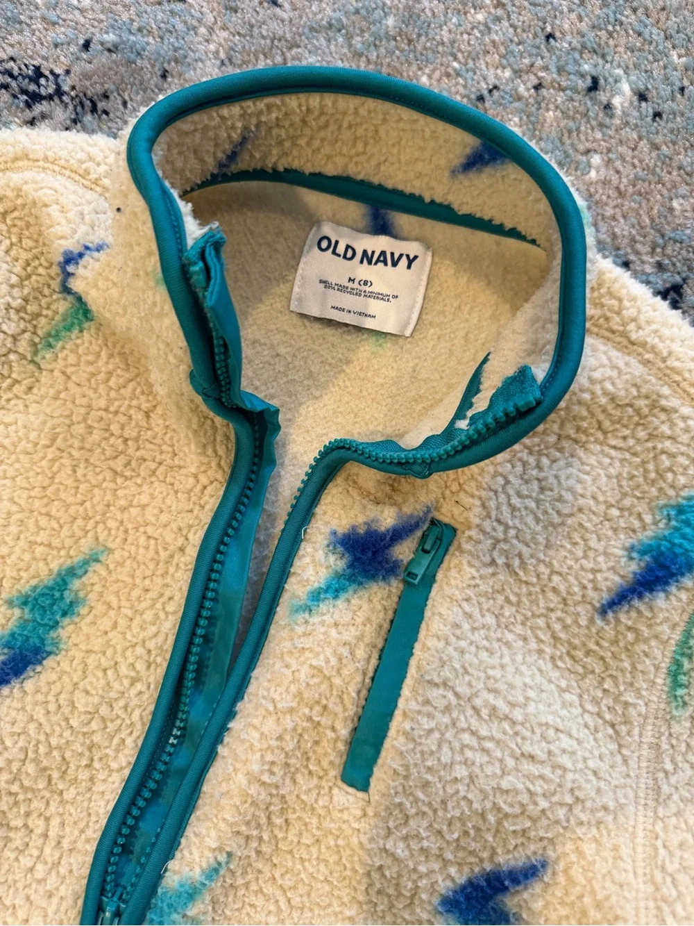 Kids Old Navy Cream Sherpa Jacket with Blue Lightning Bolts - M(8)